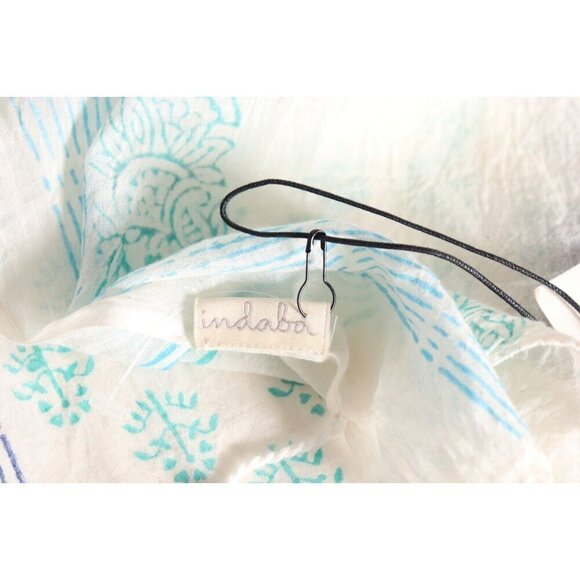 Indaba Unisex Ivory Turquoise Pom-Pom Scarf Graphic Lightweight Cotton Wrap NWT - Picture 4 of 6